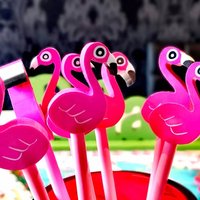 Bleistift mit Flamingo-Radierer