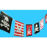 Piraten-Banner aus Folie 3